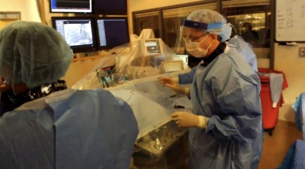 Uretsky agreeing with Fontenot and retrieving amplatzer with Dr. hakeem. ThROUGHGLASS